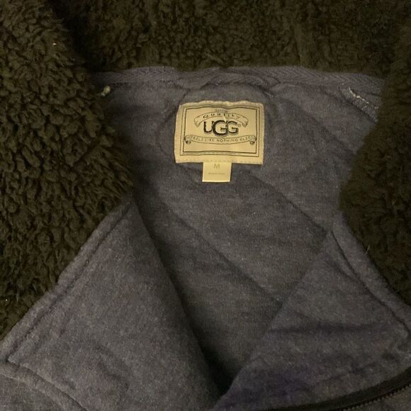 UGG JACKET   - Picture 3 of 6